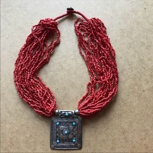 Boundle necklaces
